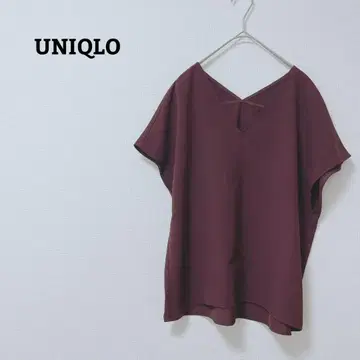 유니클로 블라우스 반팔 넉넉한 V넥 오피카지 얇은 소재 드레이프