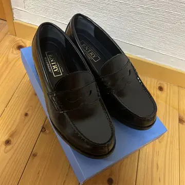 블랙 로퍼 합성 피혁