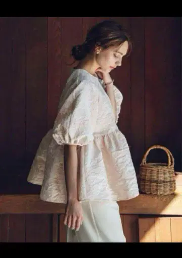 Ohga 플라워 자카드 블라우스 핑크 오가