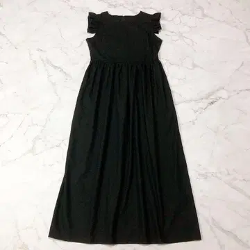 벌스데이 바쉬 CLIONE FRILL DRESS 원피스 블랙