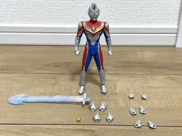 진골 조각 울트라맨 다이나 S.H.Figuarts 피규아트