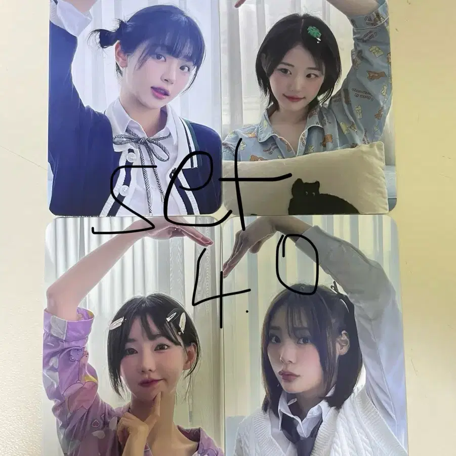 QWER | 큐더블유이알 Q Club Manito unreleased photocard set
