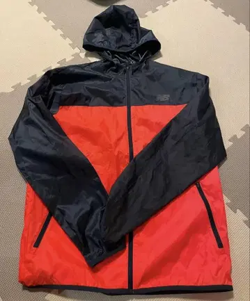 New Balance 후드 부착 나일론 자켓