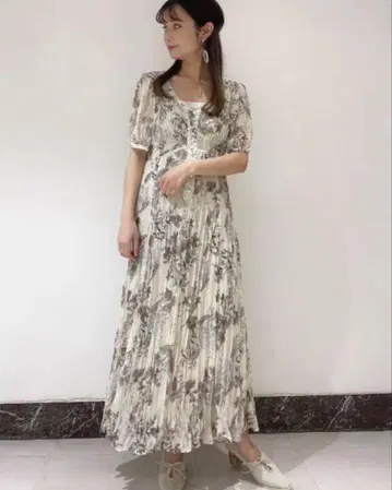 코코딜 새상품급 인기 원피스