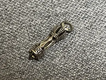 DEAL DESIGN 왕관 디자인 펜던트 약 4cm