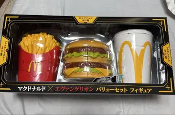 맥도날드 에반게리온 콜라보 피규어 세트