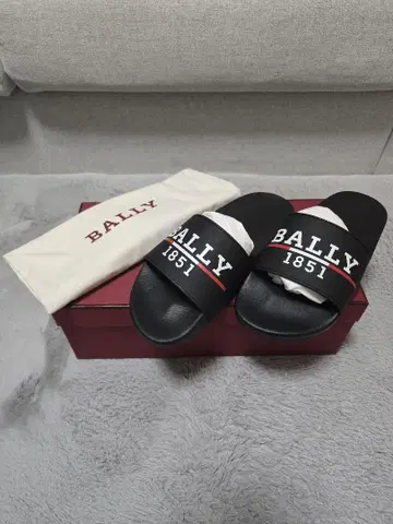 미사용 새상품 BALLY 샌들 남성용 박스 있음 26cm