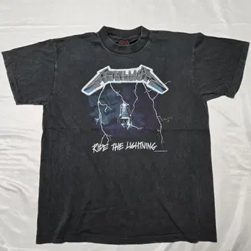 METALLICA 메탈리카 밴딩 티셔츠 L 사이즈