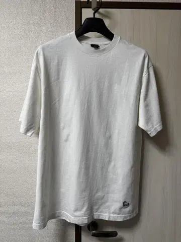 BACK CHANNEL ONE POINT TEE 백 채널