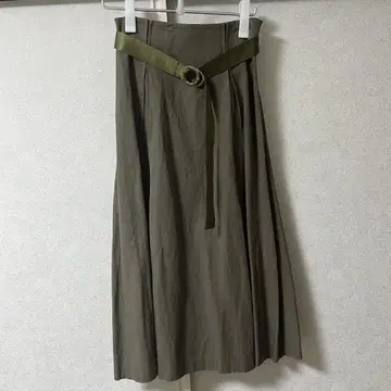 MOGA 올리브 플레어 스커트 (반지 벨트 포함)