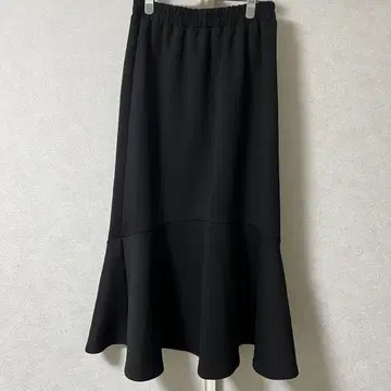 MAYSON GREY 블랙 플레어 스커트