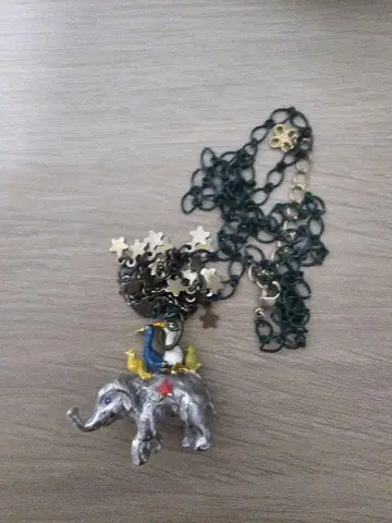 파르나토팍 목걸이 코끼리