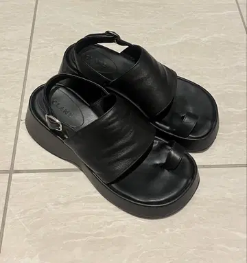클라네 샌들 CLANE PLATFORM THONG SANDALS 38