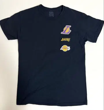 Urban outfitters 로스앤젤레스 레이커스 티셔츠