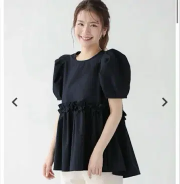 네이비 프릴 반팔 셔츠 핏모어 리본