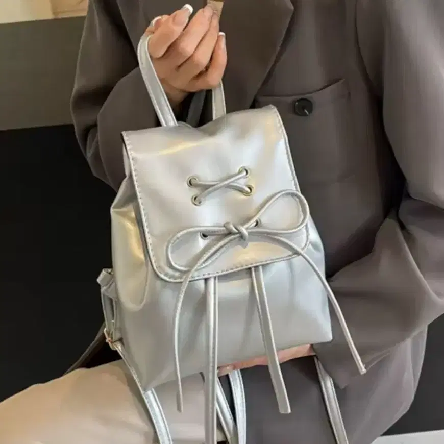 ★2024SS新作★KIRSH★RIBBON POINT MINI BACKPACK Items Similar to Kirsh Ribbon Point Mini Backpack (Pink