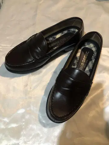 CEDAR CREST 세탁 가능한 코인 로퍼 DBR24.5cm EEE