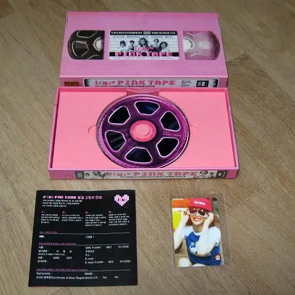 f(x) 2nd Album CD Pink Tape / Sulli poca #에프엑스,#설리포카,#핑크