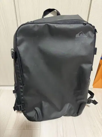 Quiksilver 블랙 백팩 대용량