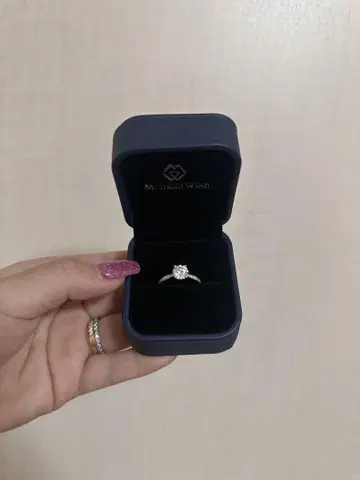 모이사나이트 반지 Moment Wish