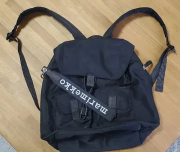 마리메꼬 Everything Backpack L 블랙
