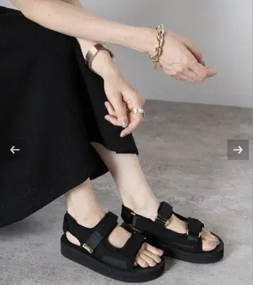 MUSEdeDeuxie'meClasse [SUICOKE] STRAP 샌들