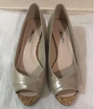 DIANA 다이애나 웨지솔 펌프스 샌들 25cm 골드