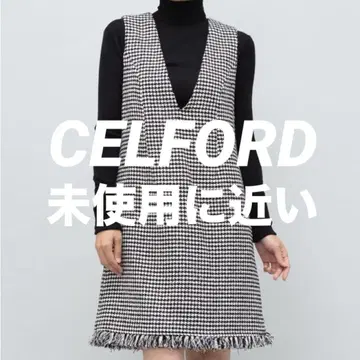 CELFORD 셀포드 슬리브리스 원피스 무릎 기장 원피스 드레스