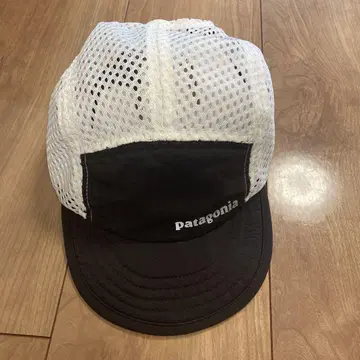 Patagonia 덕빌 화이트/블랙