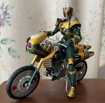 S.H.Figuarts 가면라이더 렌 젤 그린 클로버 세트