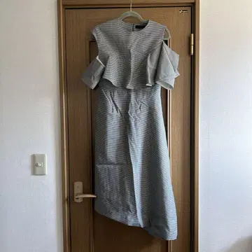 PEELSLOWLY 슬리브리스 롱 원피스 그레이