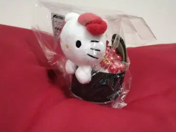 산리오 키티 스시 연어알 키링