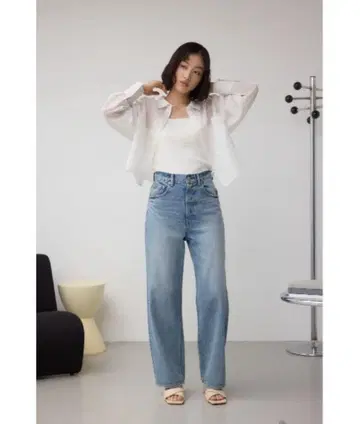 큐빅 셔츠