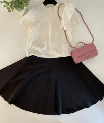 FOXEY NEW YORK 폭시 플레어 스커트 40
