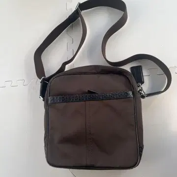 코닥 브라운 숄더백