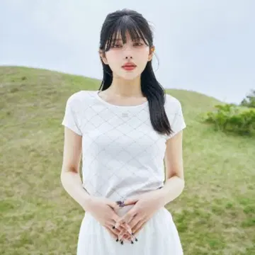 다리치] 새상품 다이아 펄 티셔츠 화이트
