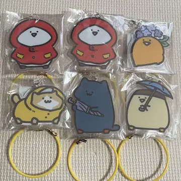 문구와 함께 비와 수국 아크릴 참 GiGO