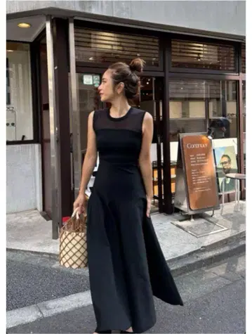 Jessica dress 벌스데이 바쉬 롱 원피스 M 사이즈