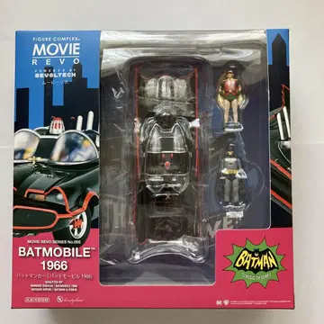 BATMOBILE 1966 배트맨 피규어