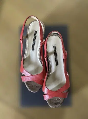 펠리코 사니 웨지솔 샌들 빨간색 계열 23cm