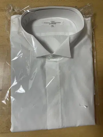 신랑 2개 세트 화이트 긴팔 드레스 셔츠와 블랙 보타이 세트