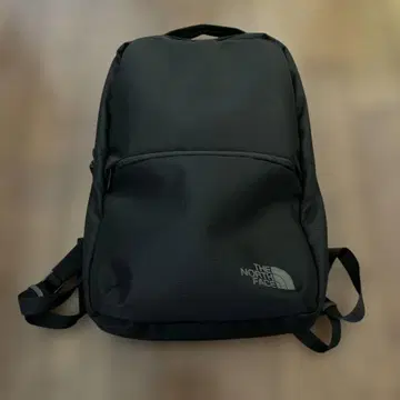 THE NORTH FACE 셔틀 데이팩 슬림