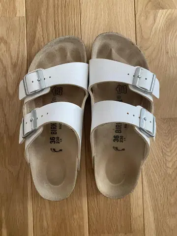 BIRKENSTOCK 화이트 애리조나 샌들 36
