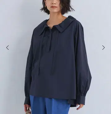 그린 라벨 릴랙싱 프릴 칼라 블라우스