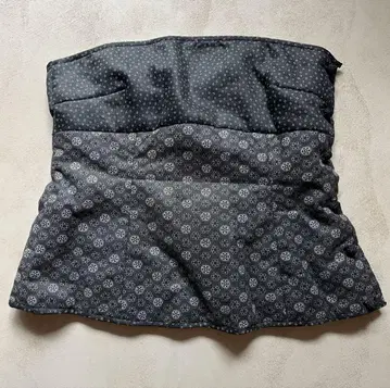 sugri 블랙과 그레이 플라워 무늬 뷔스티에