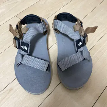 THE NORTH FACE 스포츠 샌들 그레이/베이지 23