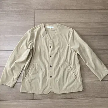 URBAN RESEARCH 베이지 노카라 자켓 M 사이즈