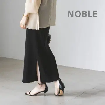 2024 NOBLE 토탄 골지 타이트 스커트 38 블랙 리브 일본제