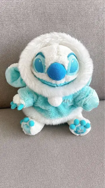 스티치 봉제 인형