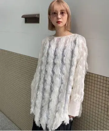 FULL FRINGE OVER TOP 화이트